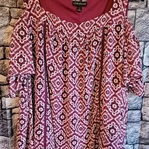 Lane Bryant Plus Size 18 Cold Shoulder Flutter Sleeve Top Purple and White